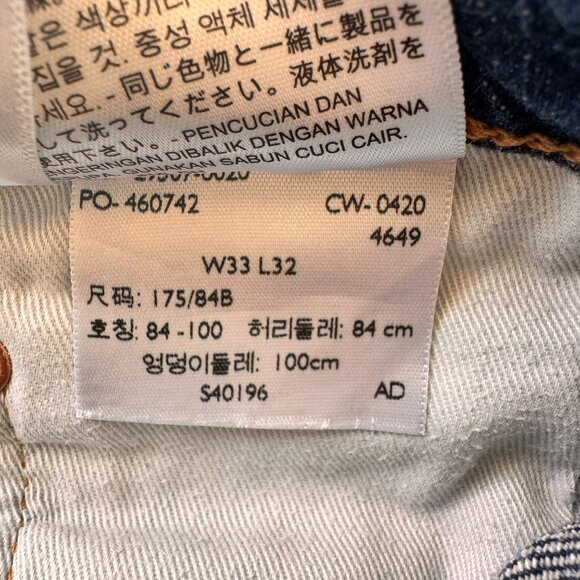 Levi's 502 Taper Fit Jeans - Picture 10 of 11